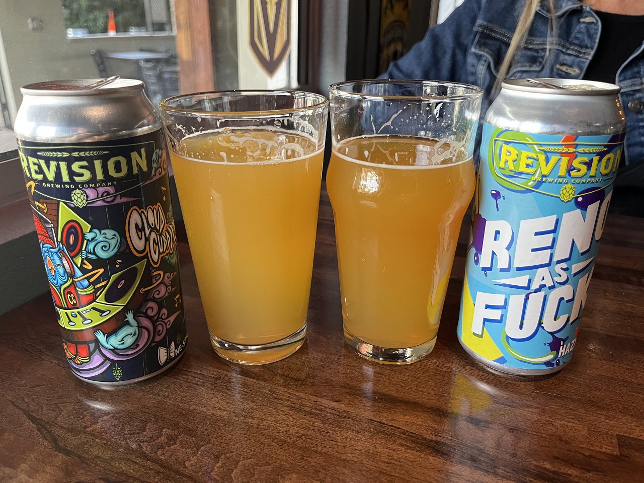 5DABB212-E2ED-4E78-8004-B1B5B3324825