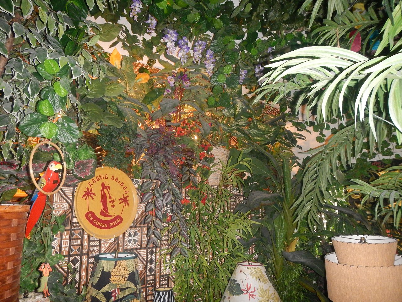 3 8 26 tiki room (4)