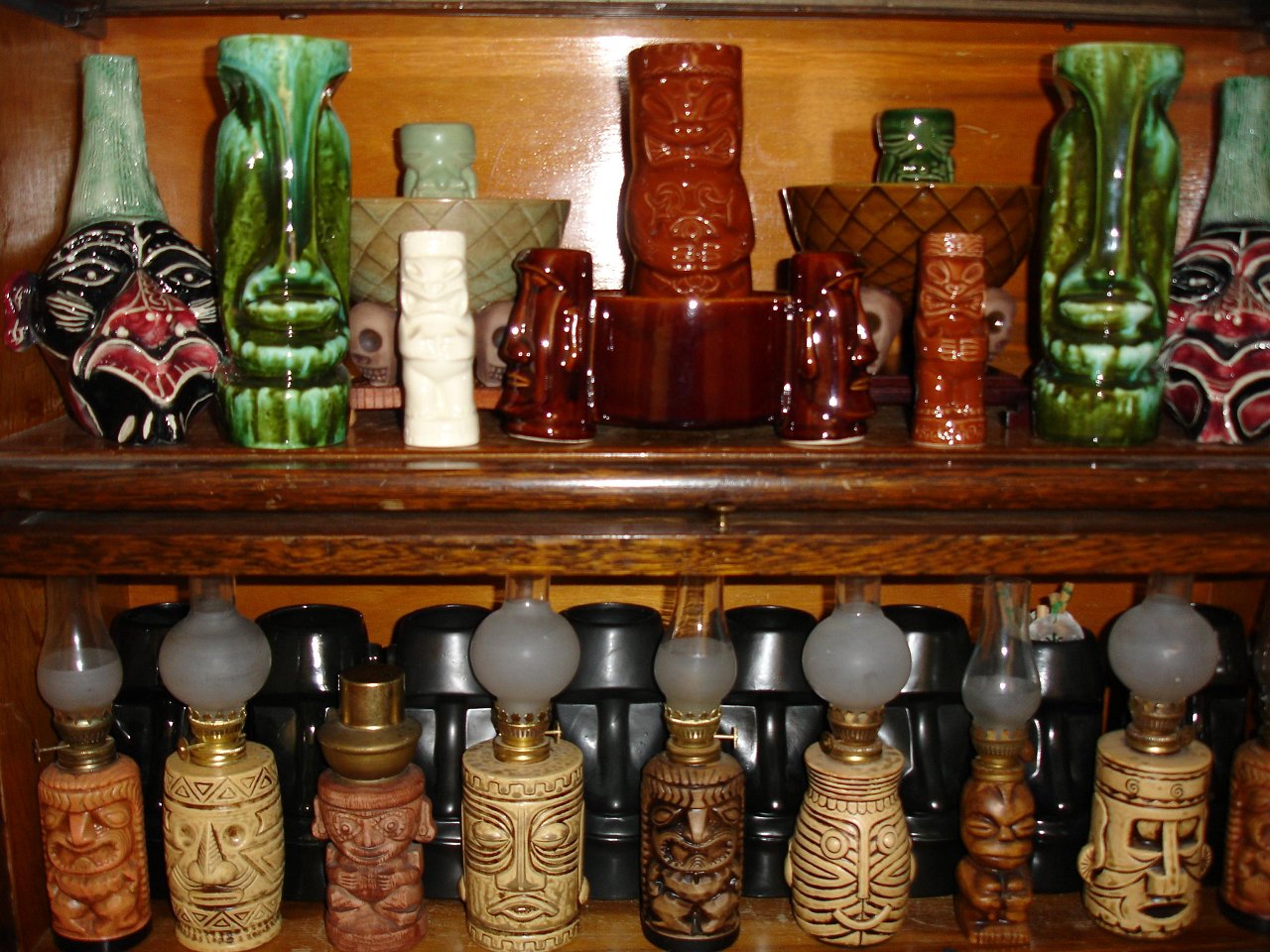 Tiki Jungle Room 061