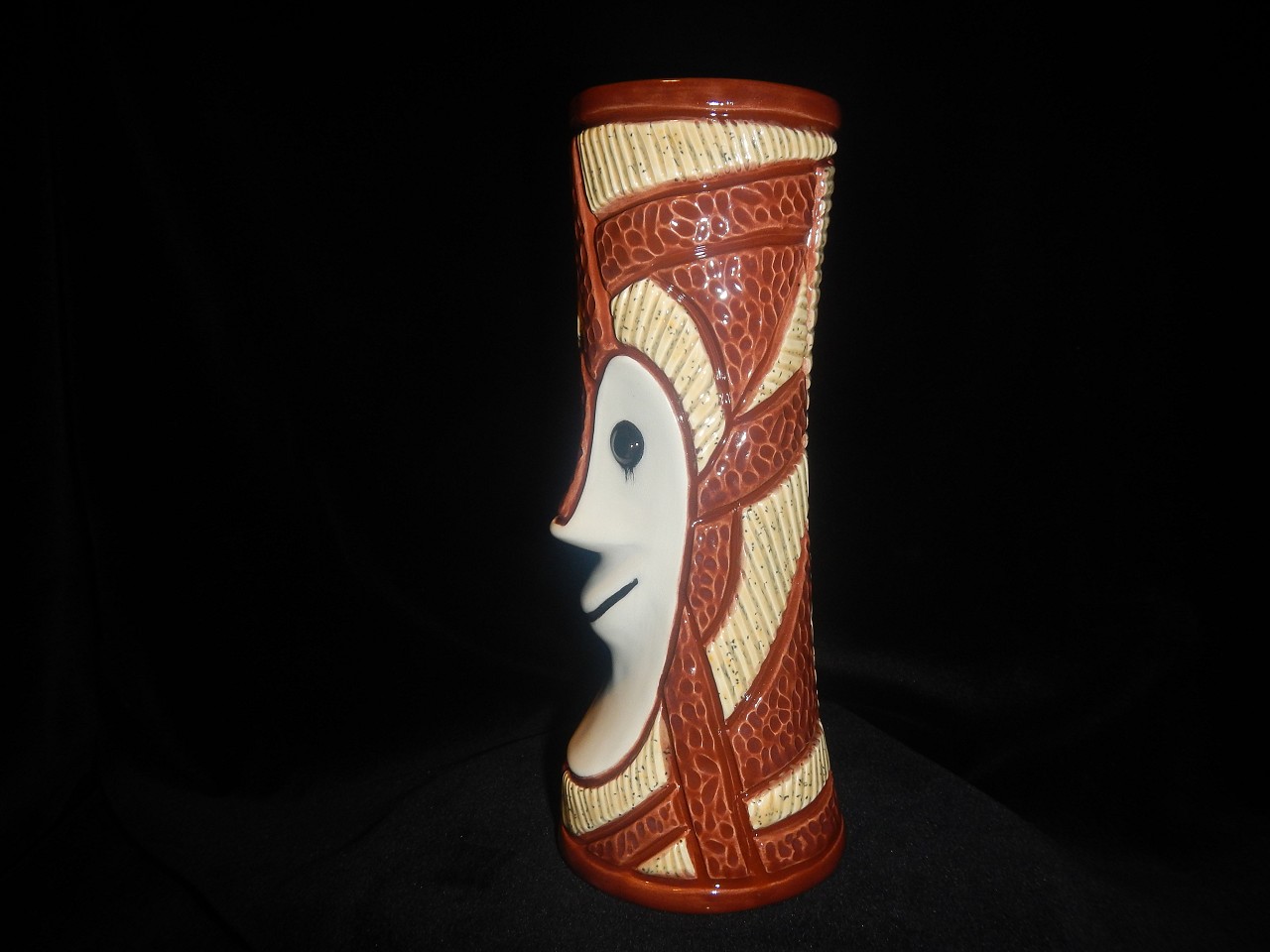 Posted 7 2021 fb supercarved and vintage colors Tiki Bob (2)
