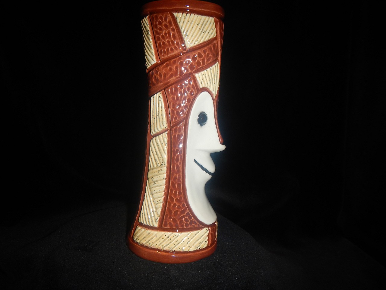 Posted 7 2021 fb supercarved and vintage colors Tiki Bob (4)
