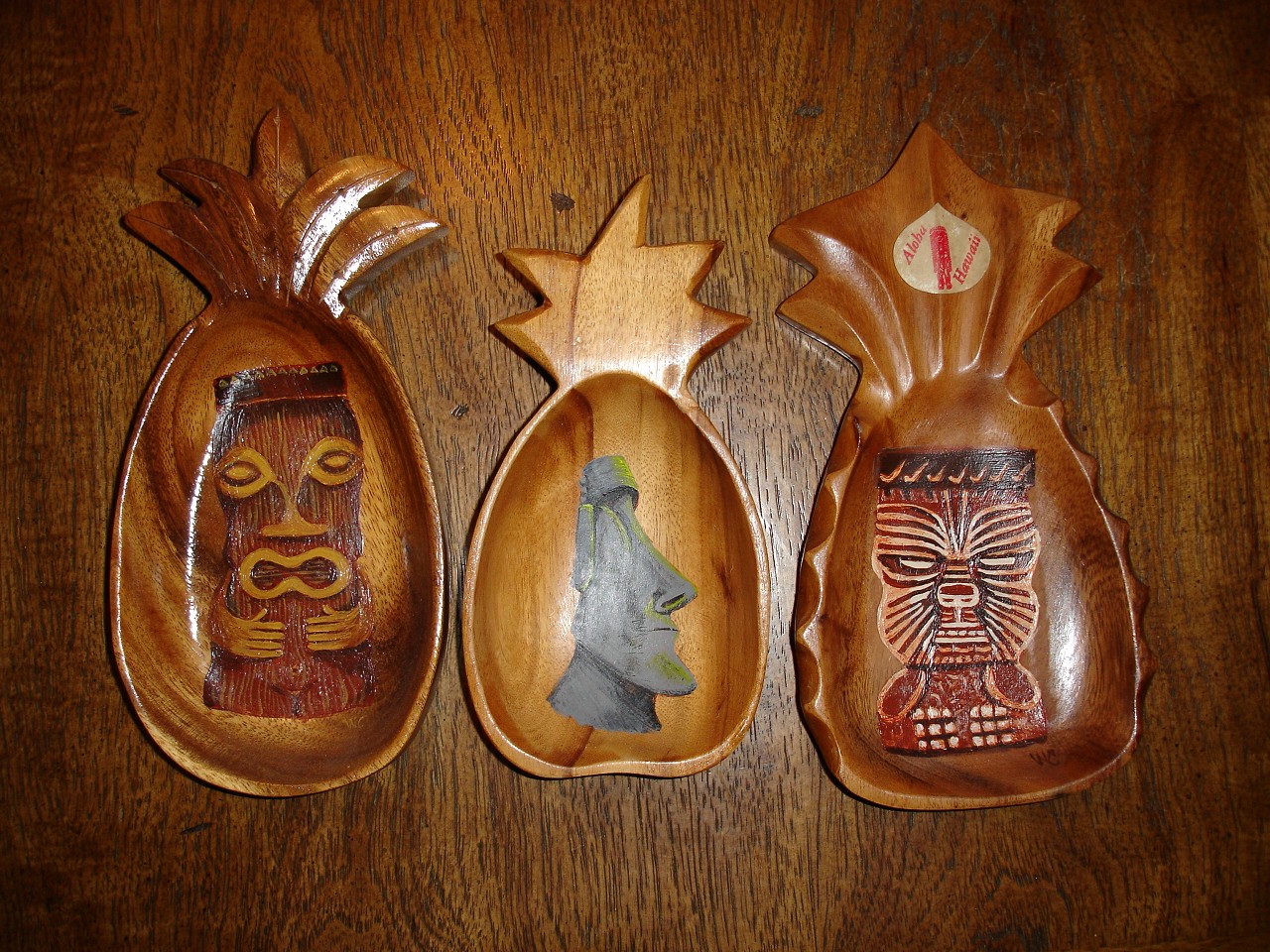 Painting on wooden Pineapple bowls (5)
