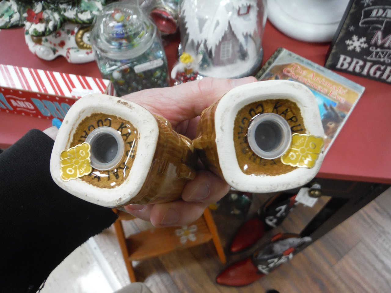 Roseville Treasure Trove (17)