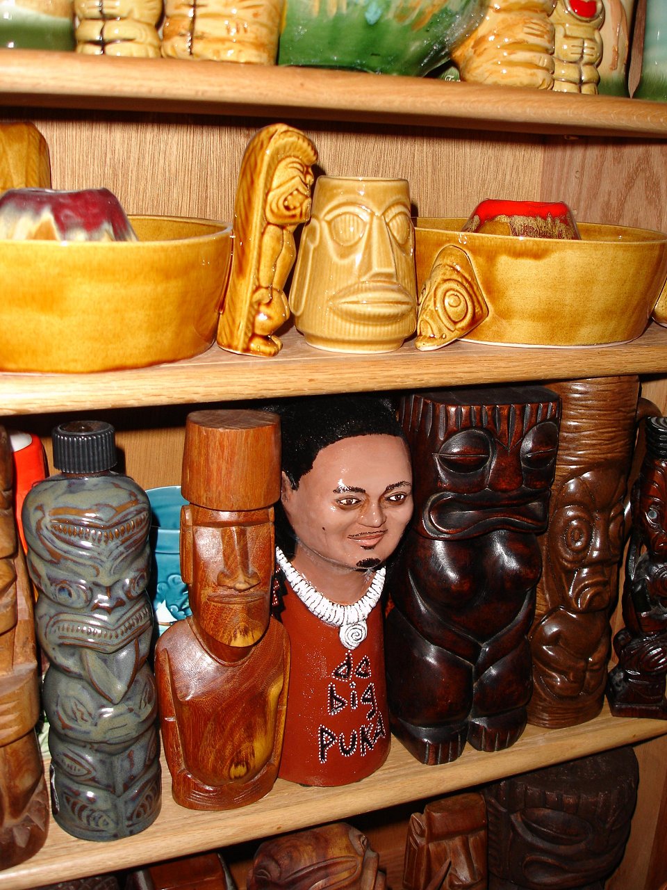 Tiki Jungle Room 009