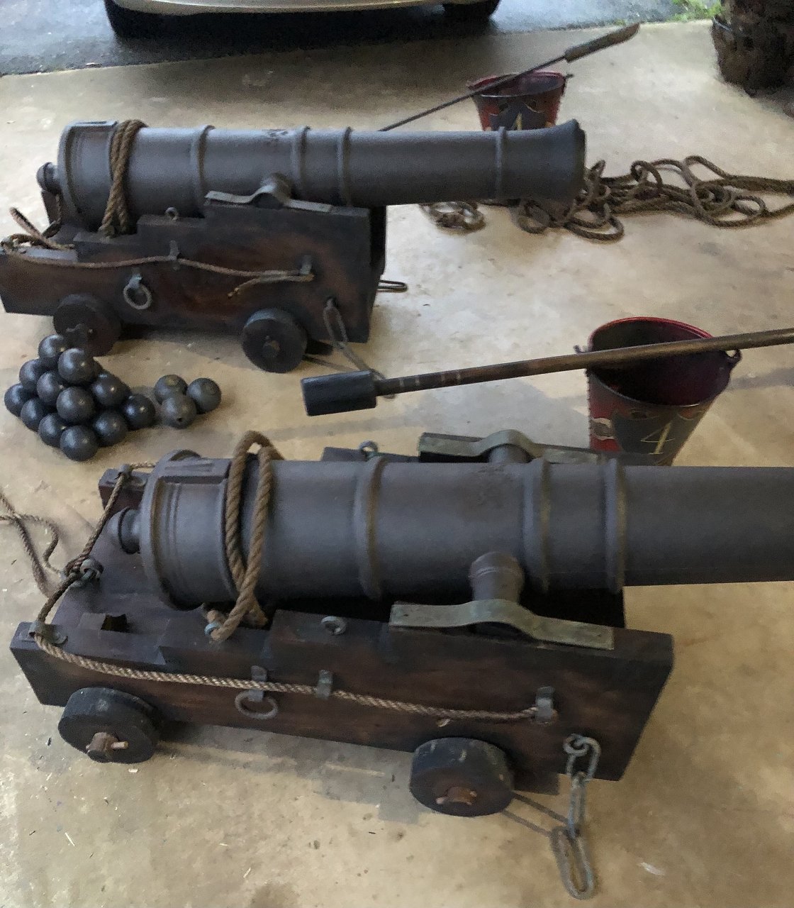 C64792AF-8A85-41E5-8990-46F927DFE4D6