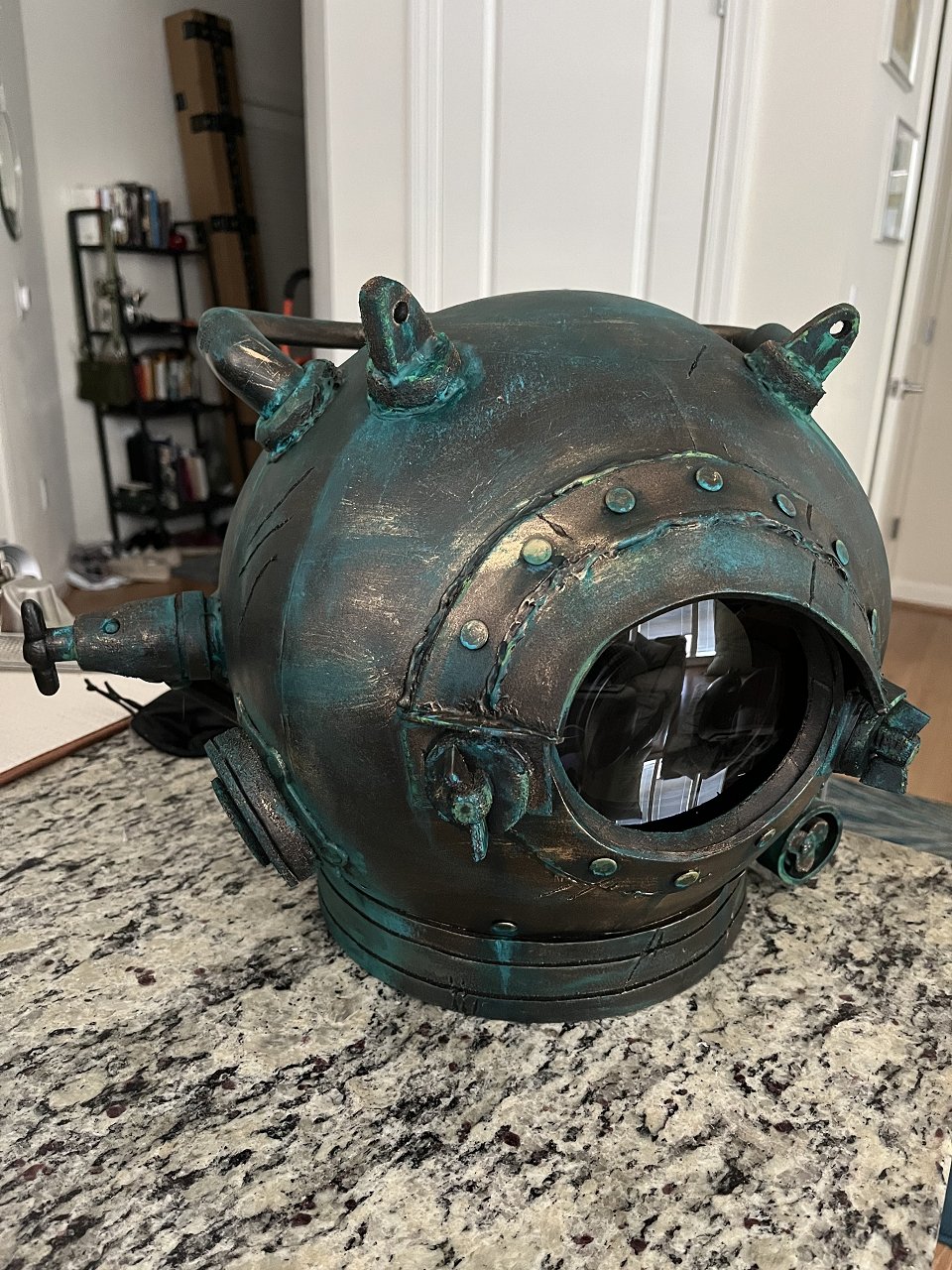 89103B2B-E6C9-439B-B2D8-099152BB9BB1