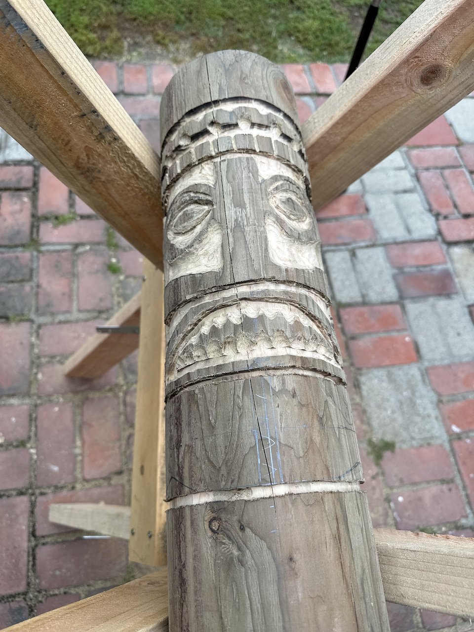 tiki_table_230528a