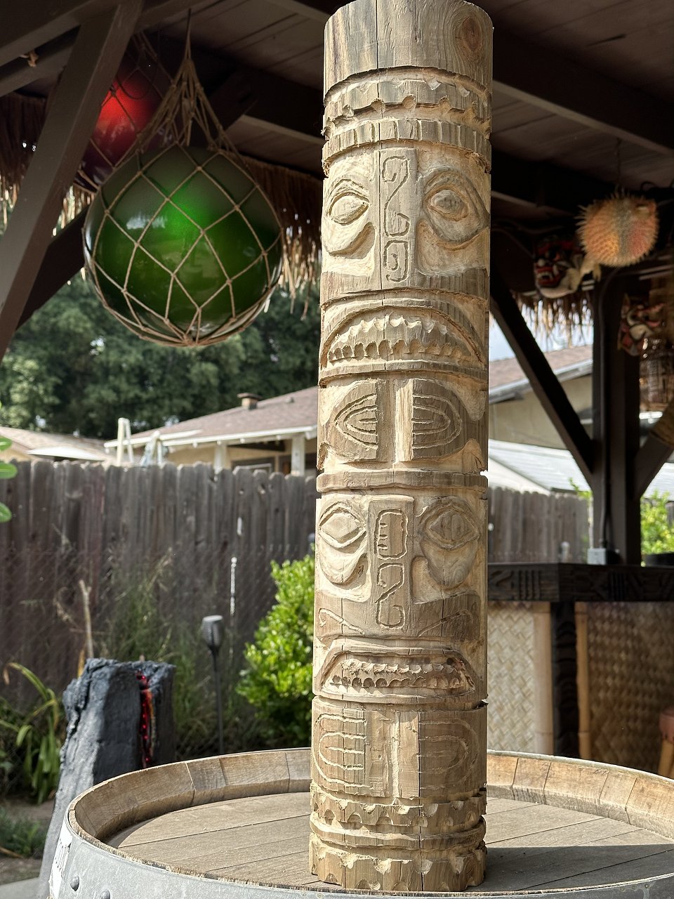 tiki_table_230529a